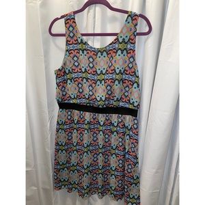 Sleeveless back peek a boo dress